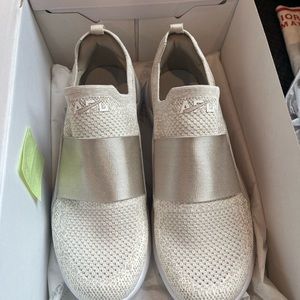 APL TechLoom Bliss Clay/Pristine/Ombre Slip on Sneakers Sz 10